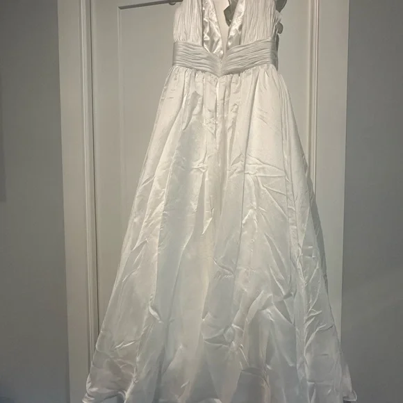 Mac Duggal Elegant Cream Dress - Picture 3 of 5